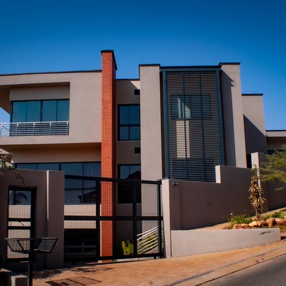 Rockcliff Estate Residence - Construction by Albers-Almeida Construction