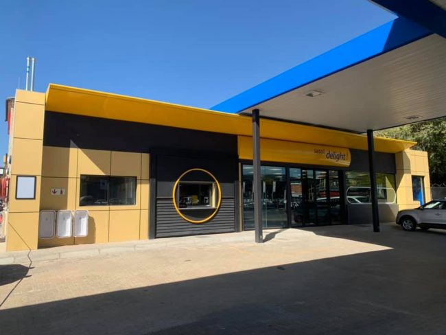 Albers Almeida - SASOL Rustenburg Square